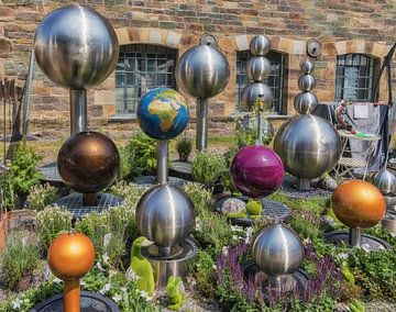 Beautiful ball fountains in different variations. by Jan Schneckenhaus