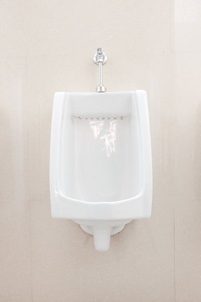 Urinal auf der Herrentoilette von Marcel Derweduwen