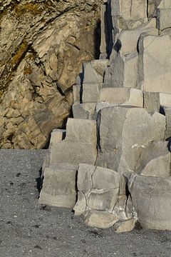 Basalt gesteente in Zuid-IJsland van STUDIO LOT