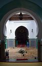 Entree van een Marokkaanse moskee in Tanger van Sama Apkar thumbnail