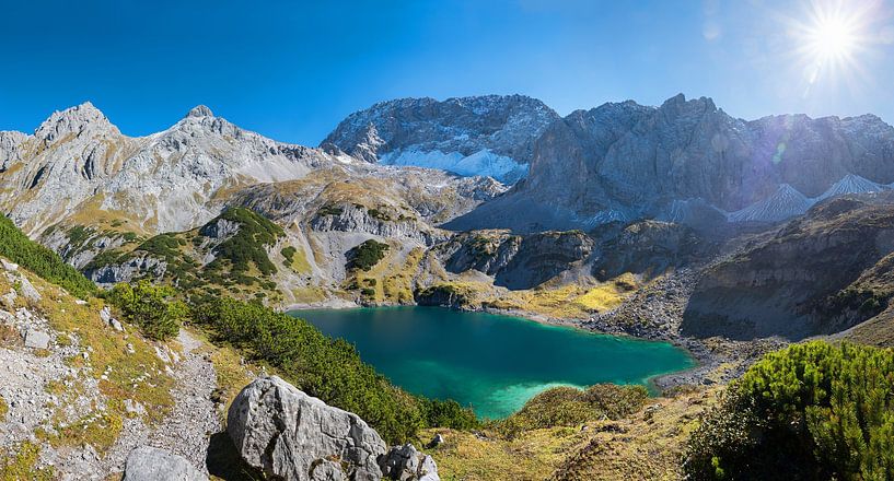 mooi meer Drachensee Ehrwald, oostenrijkse alpen in de zomer van SusaZoom