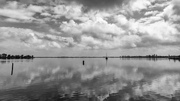 Ein windstiller Tag auf der Wormer und dem Jisperveld im Sommer 2021 von Hans de Waay