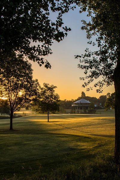 Zonsopkomst by Ralph van Houten