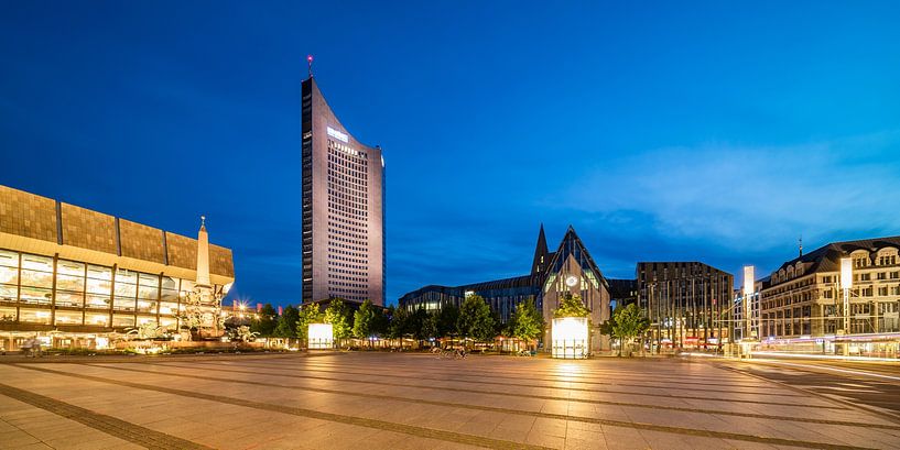 Gewandhaus, City-Hochhaus et Paulinum à Leipzig par Werner Dieterich