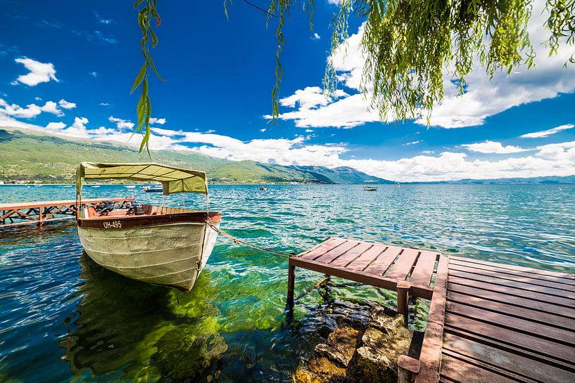 Meer van Ohrid van Thomas van der Willik