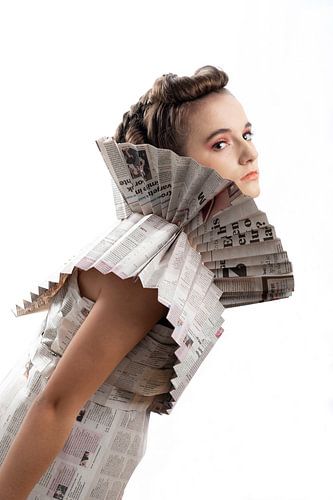 Portrait discussed woman