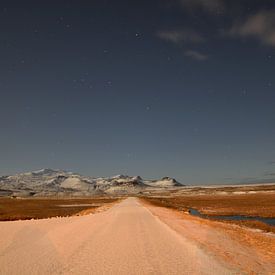 Sterrenhemel op Snaefellsness in IJsland van Floris Hieselaar