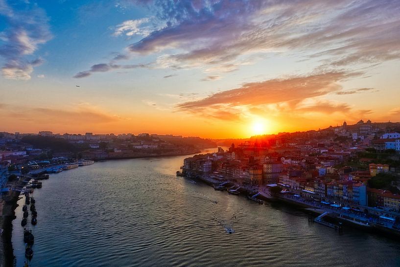 Porto by Hello Pompoyo