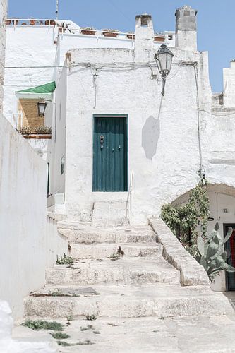 De groene deur van Ostuni