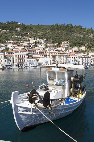 Fishing boat in Gytheio Mani Greece by haroulita
