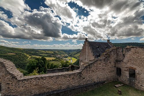 Het kasteel Bourscheid Luxemburg
