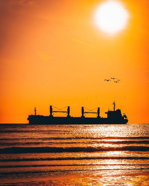 Sunset Ship I by The Utregter Photoraphy