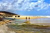 Wandeling op het strand van Fraser Island Australië van Daphne de Vries thumbnail