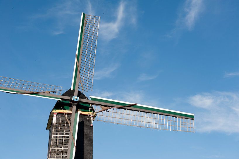 't Vliegend Hert corn mill Brielle by Richard Wareham