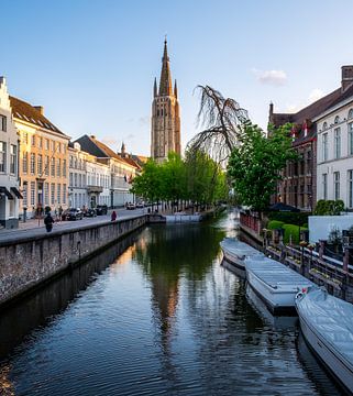 Brugge zicht op de Onze Lieve Vrouwekerk van Mario Visser
