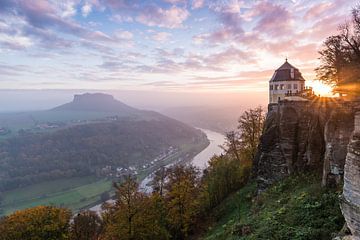 Lilienstein met Elbe-vallei en Friedrichsburg op de vesting König van Uwe Naumann