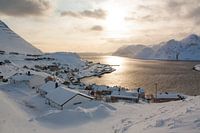 Golden sunlight in Honningsvåg
