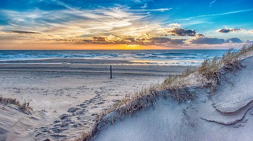 Duinpad naar het strand