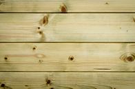 Nieuw geimpregneerd hout van de schuur van Sven Wildschut thumbnail