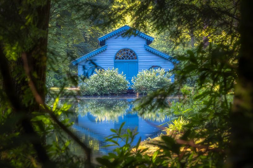 Peeping at the Boathouse in Palace Park by Patrick Rodink