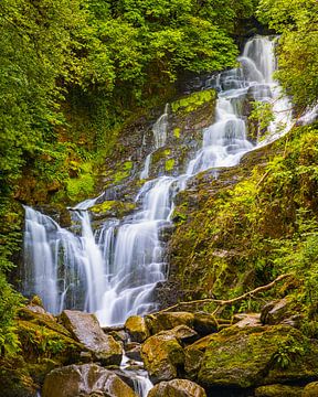 Torc Waterfall nabij Killarney in Ierland van Henk Meijer Photography