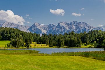 Prachtig merenlandschap bij Wagenbruchsee van Oliver Hlavaty