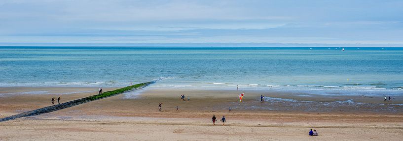 Middelkerke beach by Ronald De Neve