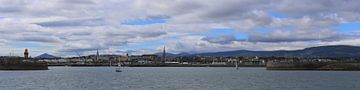 Dun Laoghaire by Rob Hendriks