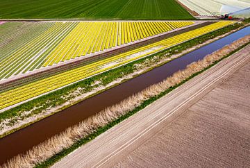 Nederland van boven # 8 (Drone shot) van Pierre Verhoeven
