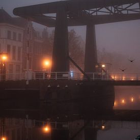 Die Mare-Brücke im frühen Morgennebel von photobytommie