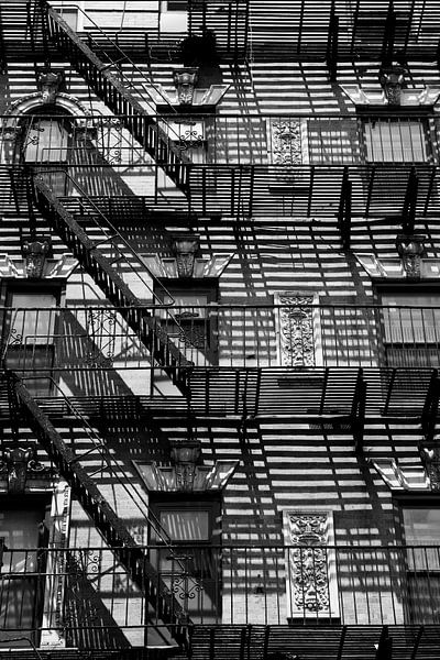 escaliers de la ville de new york par Anne van Zantwijk