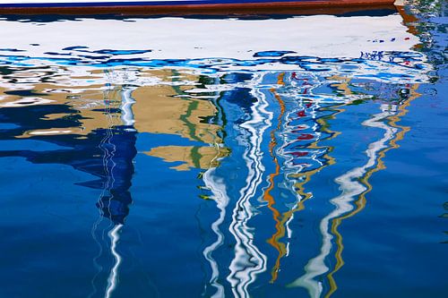 Picturesque reflection