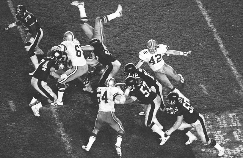 AMERICAN FOOTBALL 1966 by Jaap Ros