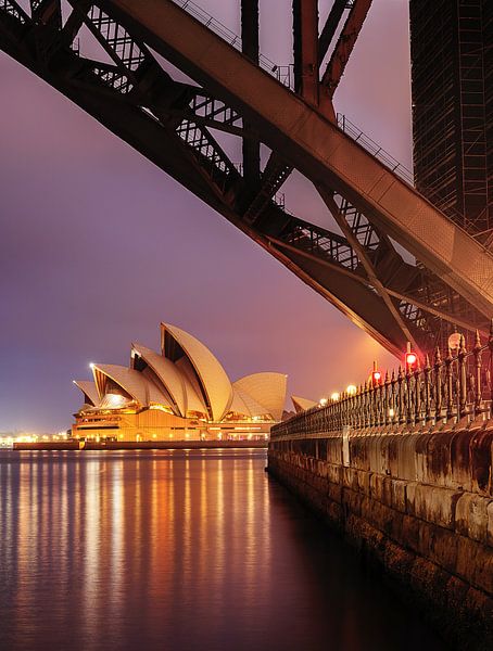Sydney by Hello Pompoyo