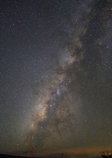 Galaxy by G. van Dijk