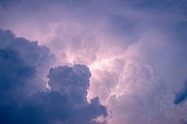 Neon Storm von Sebastian Stef