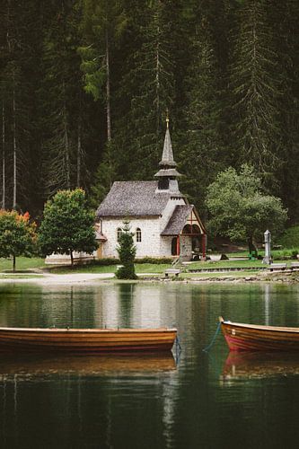 The church at Lago di Braies | Prager Wildsee by Guy Houben