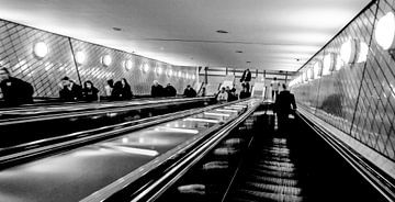 The escalators by Norbert Sülzner