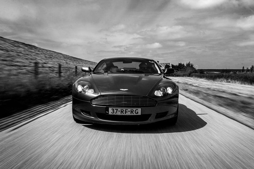 Aston Martin DB9 van Martina Ketelaar
