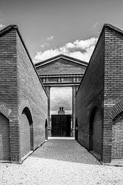 Memento park in Budapest with communist statues by Eric van Nieuwland