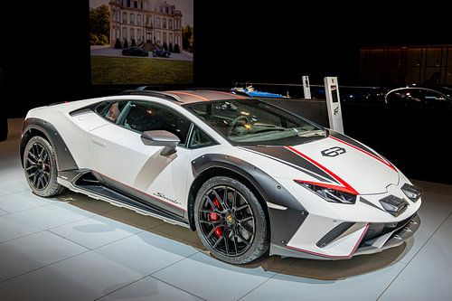 Lamborghini Huracán Sterrato offroad sportwagen