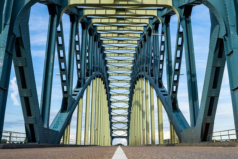 IJsselbrug by Marjon Tigchelaar