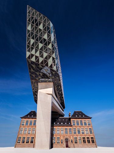 Hafenhaus Antwerpen mit Erweiterung durch die Architektin Zaha Hadid