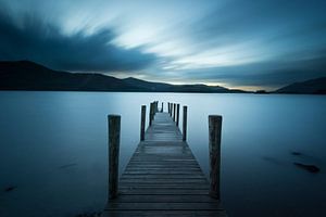 Blue Hour at Derwent Water sur Raoul Baart