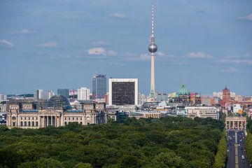 Berlin Skyline by Luis Emilio Villegas Amador