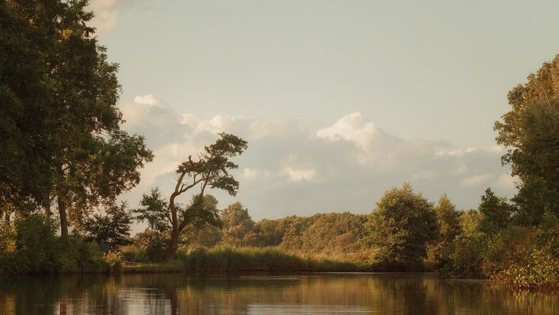 Leekster Hoofddiep to the Leekster Lake by R Smallenbroek