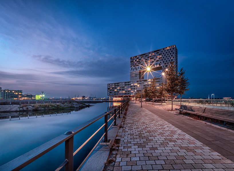 Pontsteiger Amsterdam by Mario Calma