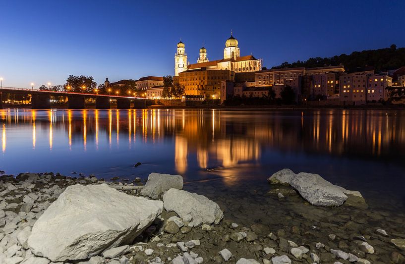 Passau Altstadt zur blauen Stunde von Frank Herrmann