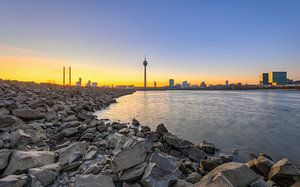 Am Rheinufer in Düsseldorf