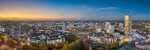Nächtliche Skyline von Essen, Deutschland